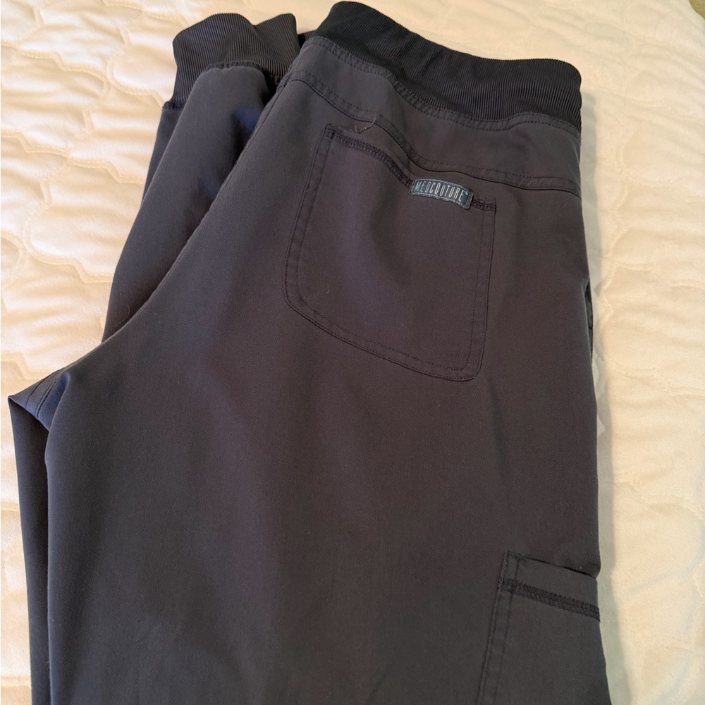 Med Couture women’s Dark Gray Joggers